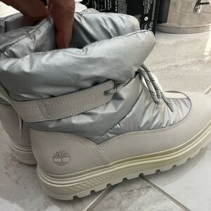 Timberland a7519 heritage women’s waterproof insulated boots silver / gray new